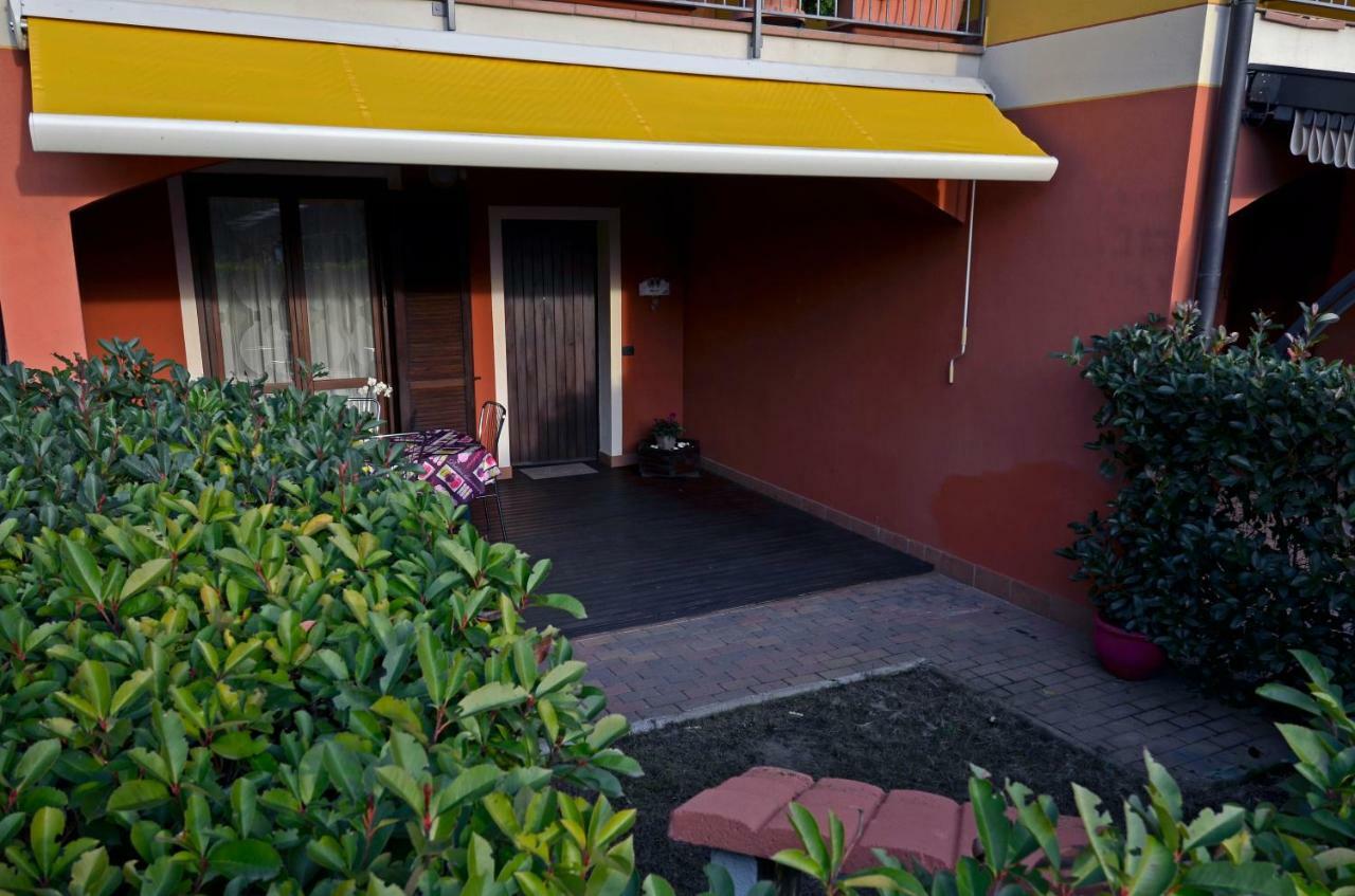 Erno Apartment Lesa Exterior photo